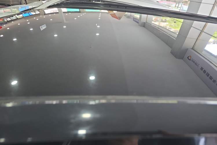 Used Hyundai Santa Fe 2013 2.4L Automatic Two-Wheel Drive Smart Version Roof