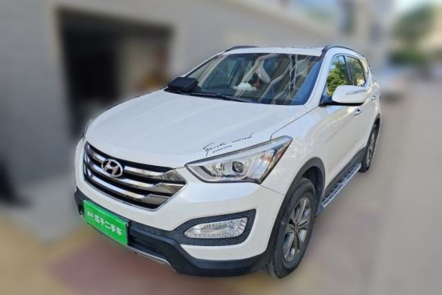 Used Hyundai Santa Fe 2013 Revised Version 2.4L Automatic All-Wheel Drive Smart Type