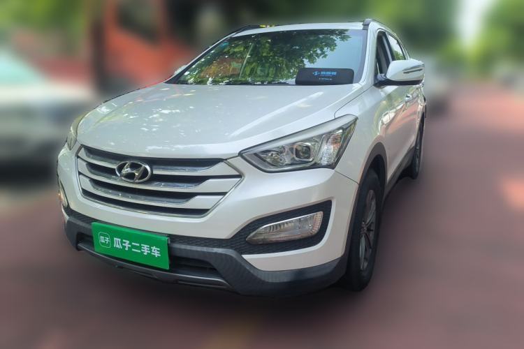 Used Hyundai Santa Fe 2013 2.4L Automatic 2WD Comfort Edition Guazi used car, China used car export, Used car for sale, Used cars, Cheapest cars for sale
