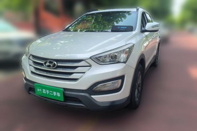 Used Hyundai Santa Fe 2013 2.4L Automatic 2WD Comfort Edition