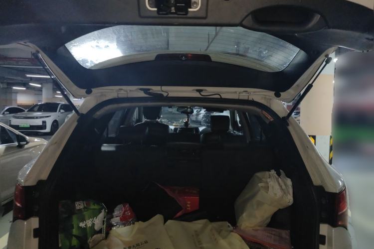 Used Hyundai Santa Fe 2013 2.4L Automatic Two-Wheel Drive Smart Version Trunk