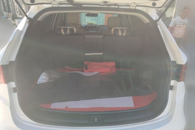 Used Hyundai Santa Fe 2013 2.4L Automatic Two-Wheel Drive Smart Version Trunk