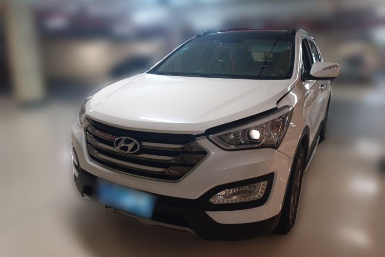 Hyundai Santa Fe 2013 2.4L Automatic Two-Wheel Drive Smart Version مستعملة Guazi used car, China used car export, Used car for sale, Used  cars, Cheapest cars for sale