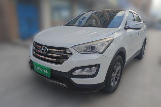 Used Hyundai Santa Fe 2013 2.4L Automatic Two-Wheel Drive Smart Version