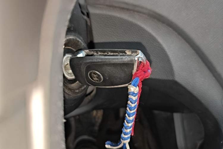 Used Hyundai Santa Fe 2013 2.4L Automatic 2WD Comfort Edition Vehicle Key