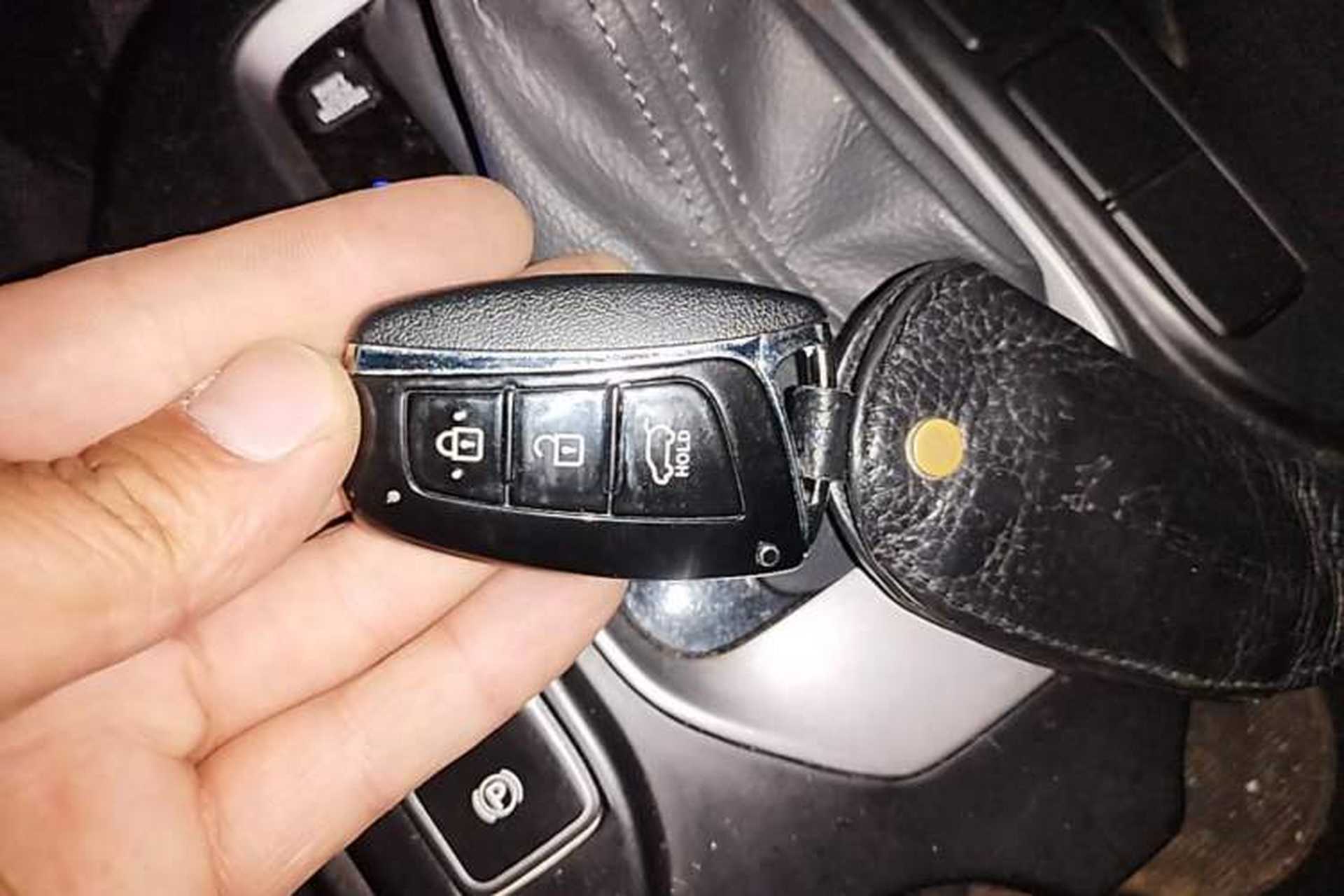 Used Hyundai Santa Fe 2013 2.0T Automatic All-Wheel Drive Prestige Version Vehicle Key