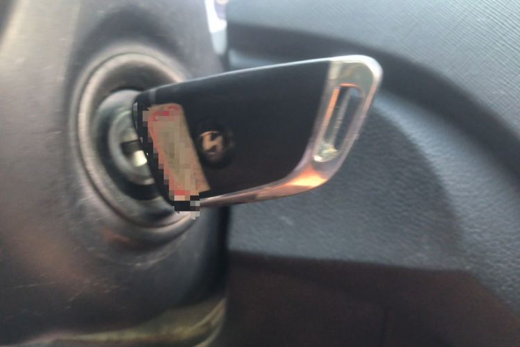 Used Hyundai Santa Fe 2013 2.4L Automatic 2WD Comfort Edition Vehicle Key