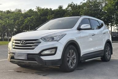 Used Hyundai Santa Fe 2013 Revised Version 2.4L Automatic All-Wheel Drive Smart Type