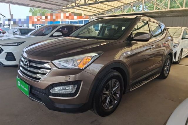 Used Hyundai Santa Fe 2013 Revised Version 2.4L Automatic All-Wheel Drive Smart Type