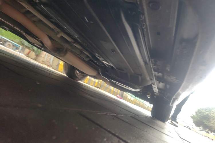 Used Hyundai Santa Fe 2013 2.4L Automatic Two-Wheel Drive Smart Version Chassis Front Left