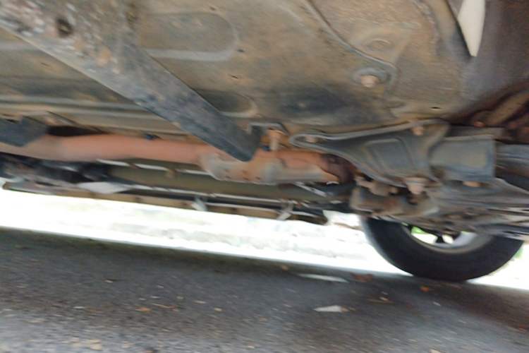 Used Hyundai Santa Fe 2013 2.4L Automatic Two-Wheel Drive Smart Version Chassis Front Right