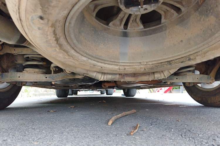 Used Hyundai Santa Fe 2013 2.4L Automatic Two-Wheel Drive Smart Version Chassis Rear