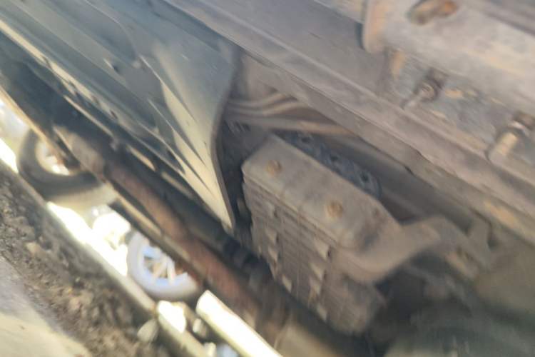 Used Hyundai Santa Fe 2013 2.4L Automatic 4x4 Smart Version Chassis Rear Left