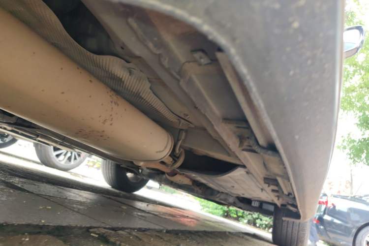 Used Hyundai Santa Fe 2013 2.4L Automatic Two-Wheel Drive Smart Version Chassis Rear Right
