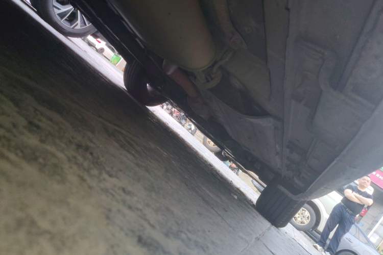 Used Hyundai Santa Fe 2013 2.4L Automatic Two-Wheel Drive Smart Version Chassis Rear Right