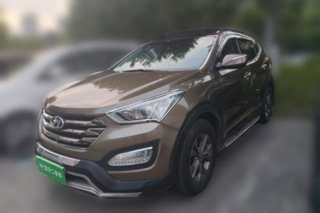 Used Hyundai Santa Fe 2013 2.4L Automatic Two-Wheel Drive Smart Version