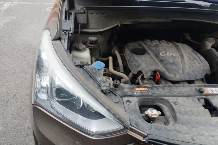 Used Hyundai Santa Fe 2013 2.4L Automatic 2WD Comfort Edition Engine Bay Right