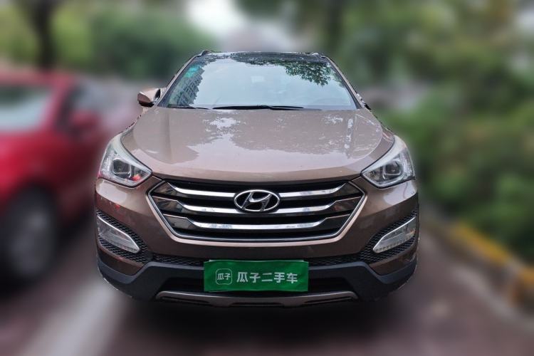 Used Hyundai Santa Fe 2013 Revised Version 2.4L Automatic All-Wheel Drive Smart Type Front