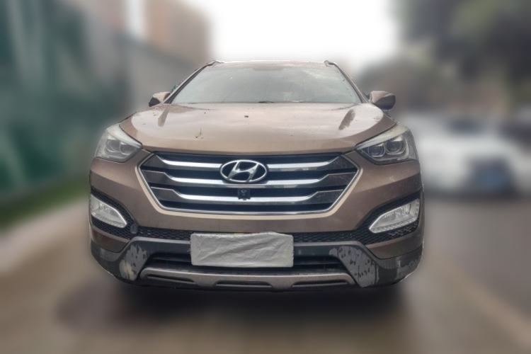 Used Hyundai Santa Fe 2013 2.4L Automatic Two-Wheel Drive Smart Version Front