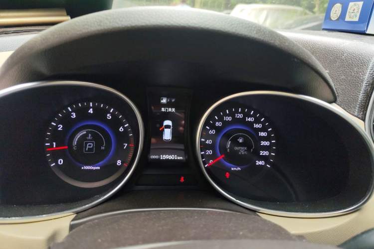 Used Hyundai Santa Fe 2013 2.4L Automatic Two-Wheel Drive Smart Version Instrument Cluster