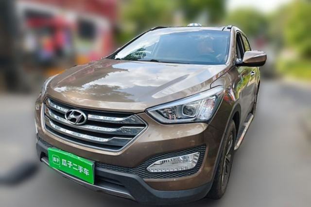 Used Hyundai Santa Fe 2013 2.4L Automatic Two-Wheel Drive Smart Version