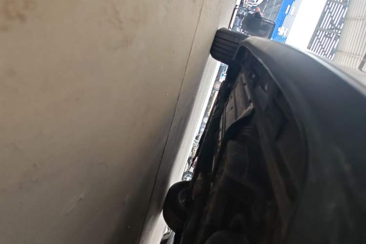 Used Hyundai Santa Fe 2013 Revised Version 2.4L Automatic All-Wheel Drive Smart Type Left Side Sill