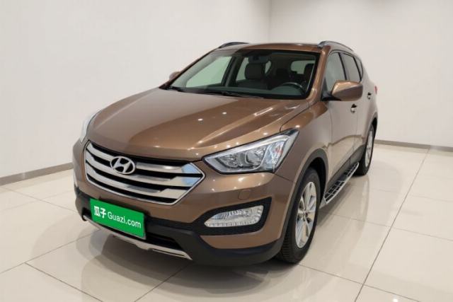 Używany Hyundai Santa Fe 2013 2.4L Automatic 4x4 Prestige Edition