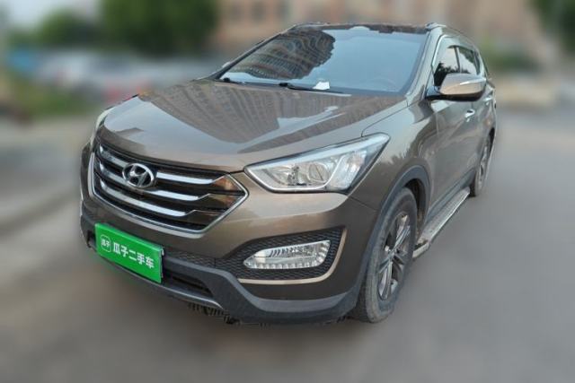Used Hyundai Santa Fe 2013 2.4L Automatic Two-Wheel Drive Smart Version