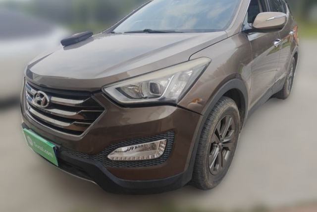 Used Hyundai Santa Fe 2013 2.4L Automatic Two-Wheel Drive Smart Version