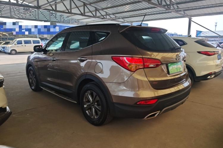 Used Hyundai Santa Fe 2013 Revised Version 2.4L Automatic All-Wheel Drive Smart Type Rear Left 45 Deg