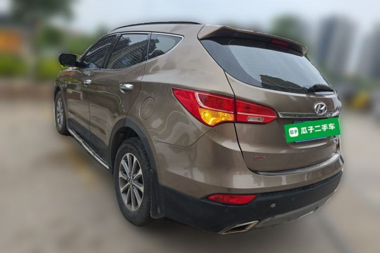 Used Hyundai Santa Fe 2013 2.4L Automatic 4x4 Comfort Edition Rear Left 45 Deg