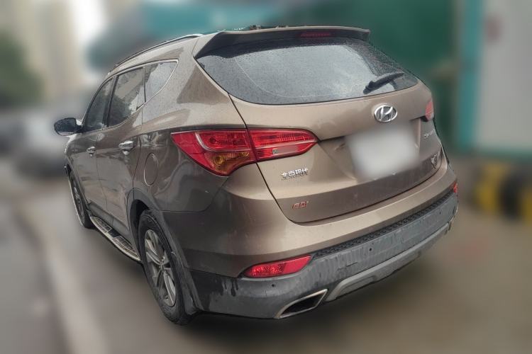 Used Hyundai Santa Fe 2013 2.4L Automatic Two-Wheel Drive Smart Version Rear Left 45 Deg
