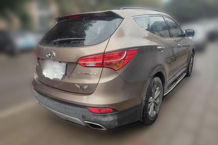 Used Hyundai Santa Fe 2013 2.4L Automatic Two-Wheel Drive Smart Version Rear Right 45 Deg