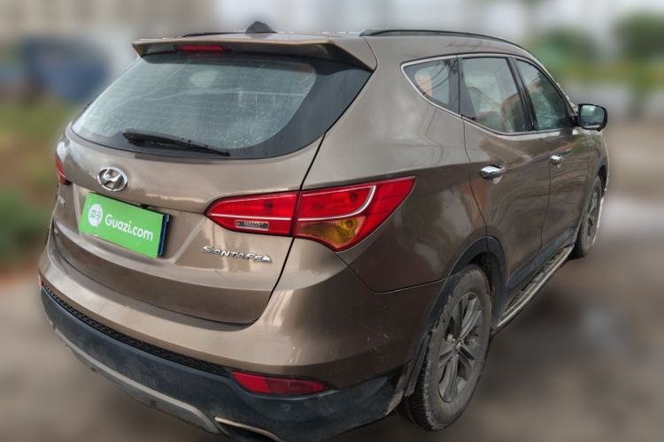 Used Hyundai Santa Fe 2013 2.4L Automatic Two-Wheel Drive Smart Version Rear Right 45 Deg