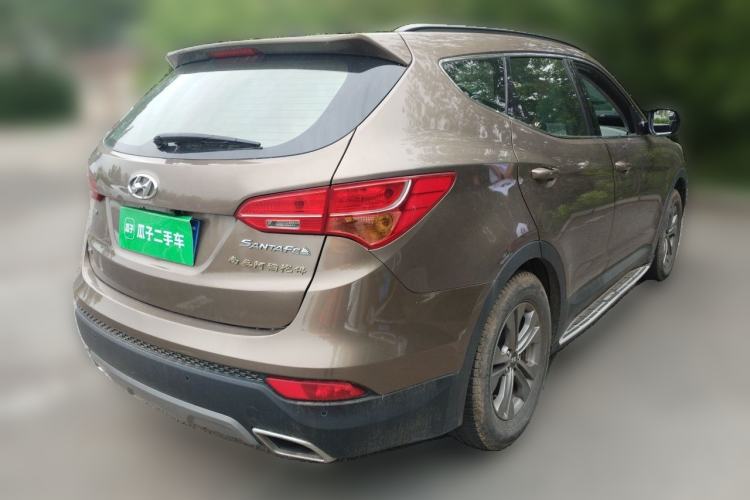 Used Hyundai Santa Fe 2013 2.4L Automatic 2WD Comfort Edition Rear Right 45 Deg