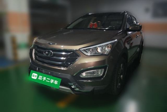 Used Hyundai Santa Fe 2013 2.4L Automatic Two-Wheel Drive Smart Version
