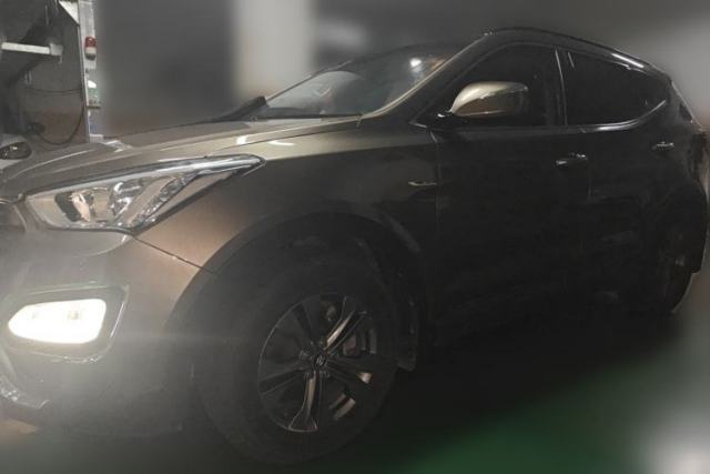Ojetý Hyundai Santa Fe 2013 2.4L Automatic Two-Wheel Drive Smart Version