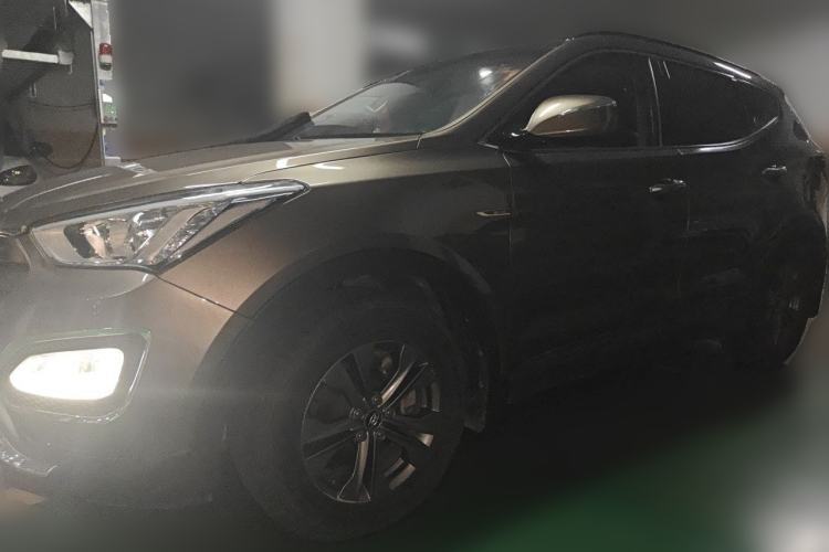 Ojetý Hyundai Santa Fe 2013 2.4L Automatic Two-Wheel Drive Smart Version Guazi used car, China used car export, Used car for sale, Used  cars, Cheapest cars for sale