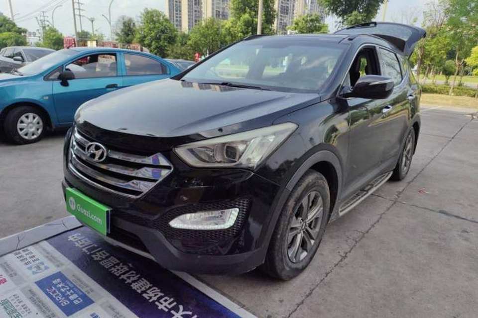 Hyundai Santa Fe 2015