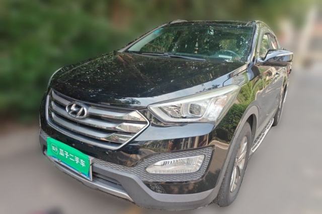 Used Hyundai Santa Fe 2015 2.0T Automatic 4x4 Smart 7-Seater