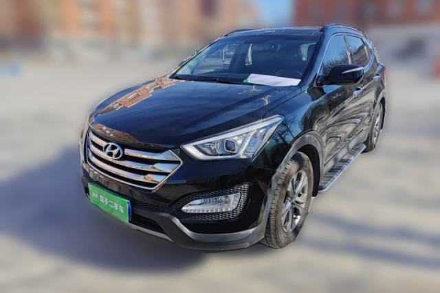 Used Hyundai Santa Fe 2015 2.0T Automatic Two-Wheel Drive Smart Version 5 Seats