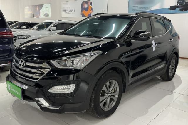 Used Hyundai Santa Fe 2015 2.0T Automatic Two-Wheel Drive Smart Version 5 Seats
