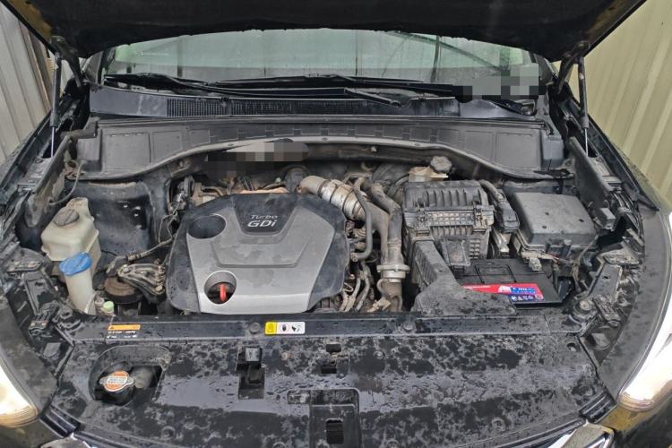 Used Hyundai Santa Fe 2015 2.0T Automatic 4x4 Top-Grade 7-Seater Engine Bay