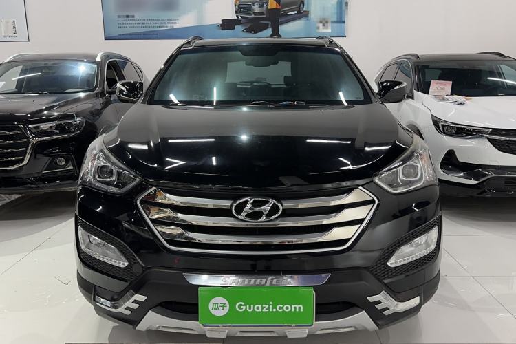 Used Hyundai Santa Fe 2015 2.0T Automatic Two-Wheel Drive Smart Version 5 Seats Exterior 1