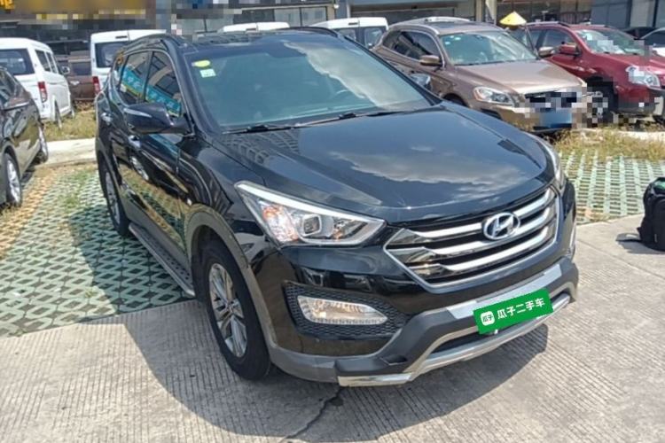 Used Hyundai Santa Fe 2015 2.0T Automatic All-Wheel Drive Smart Version 5 Seats Exterior 1