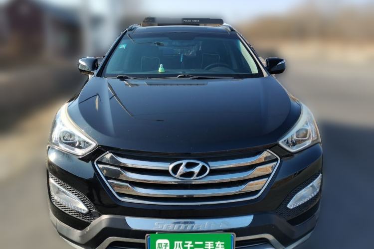 Used Hyundai Santa Fe 2015 2.0T Automatic Two-Wheel Drive Smart Version 5 Seats Front