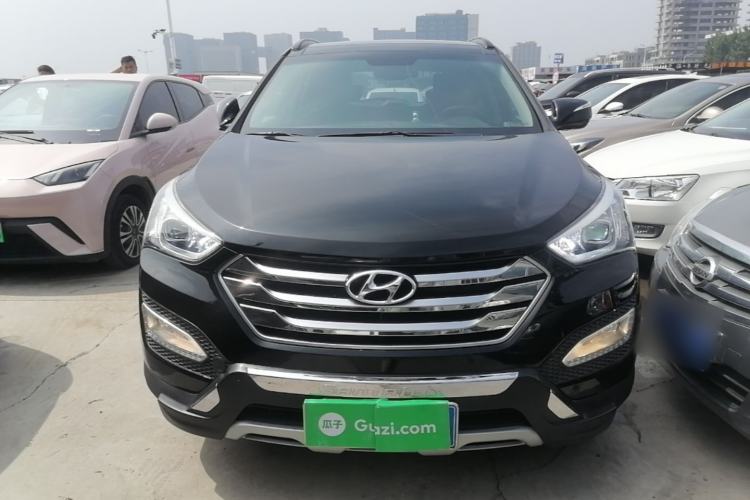 Used Hyundai Santa Fe 2015 2.0T Automatic All-Wheel Drive Smart Version 5 Seats Front