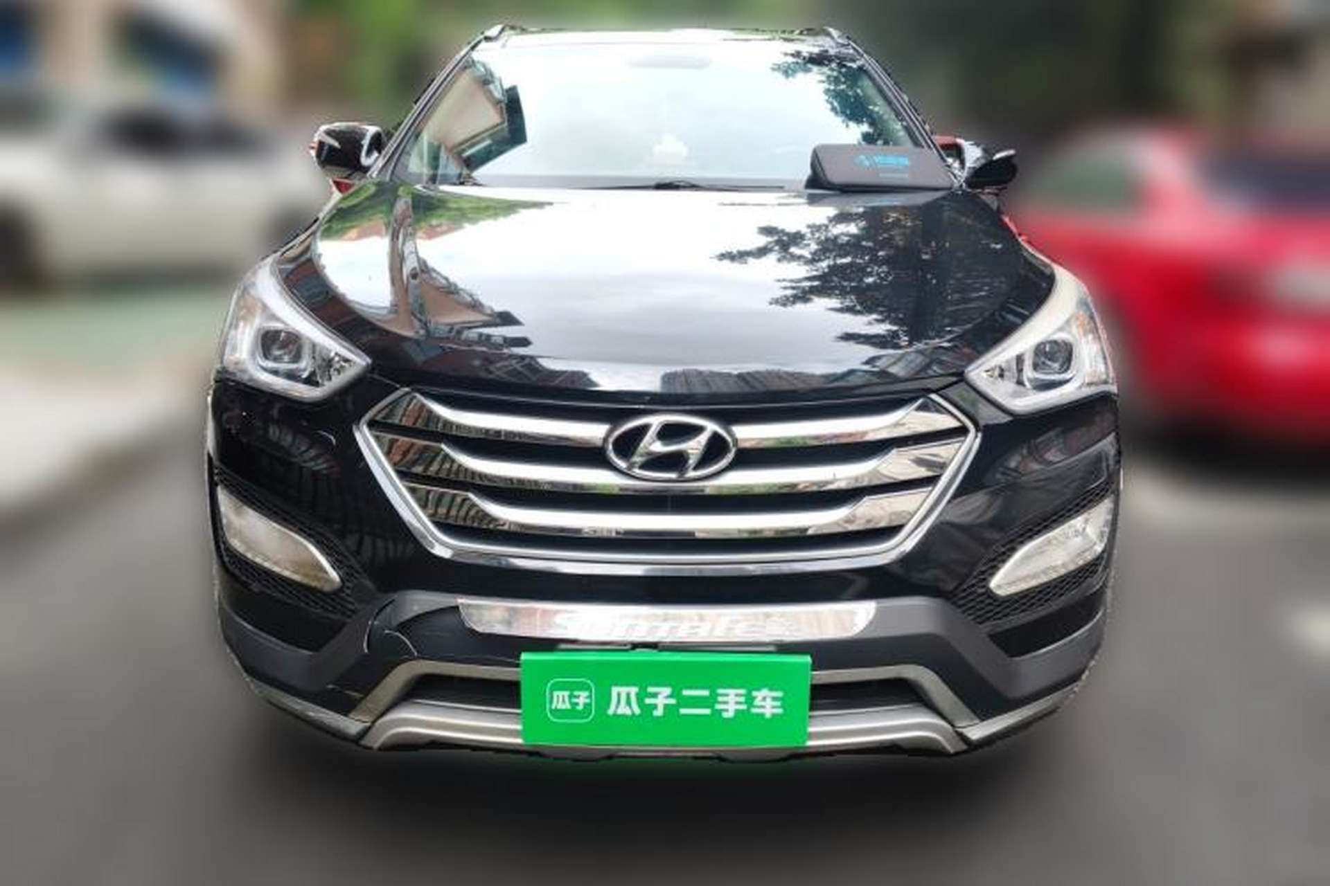 Used Hyundai Santa Fe 2015 2.0T Automatic 4x4 Smart 7-Seater Front