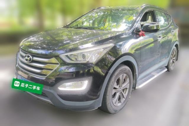 Used Hyundai Santa Fe 2015 2.0T Automatic Two-Wheel Drive Smart Version 5 Seats