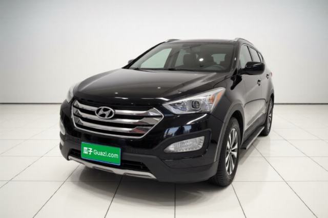 Hyundai Santa Fe 2015 2.0T Automatic Two-Wheel Drive Smart Version 5 Seats usado